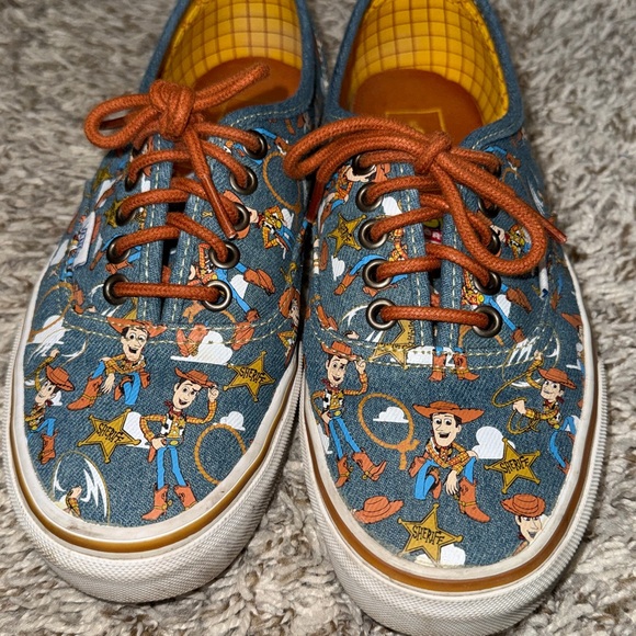 VANS X Disney Toy Story Sheriff Woody Denim Women’s 8 | Men’s 6.5 - Picture 4 of 5